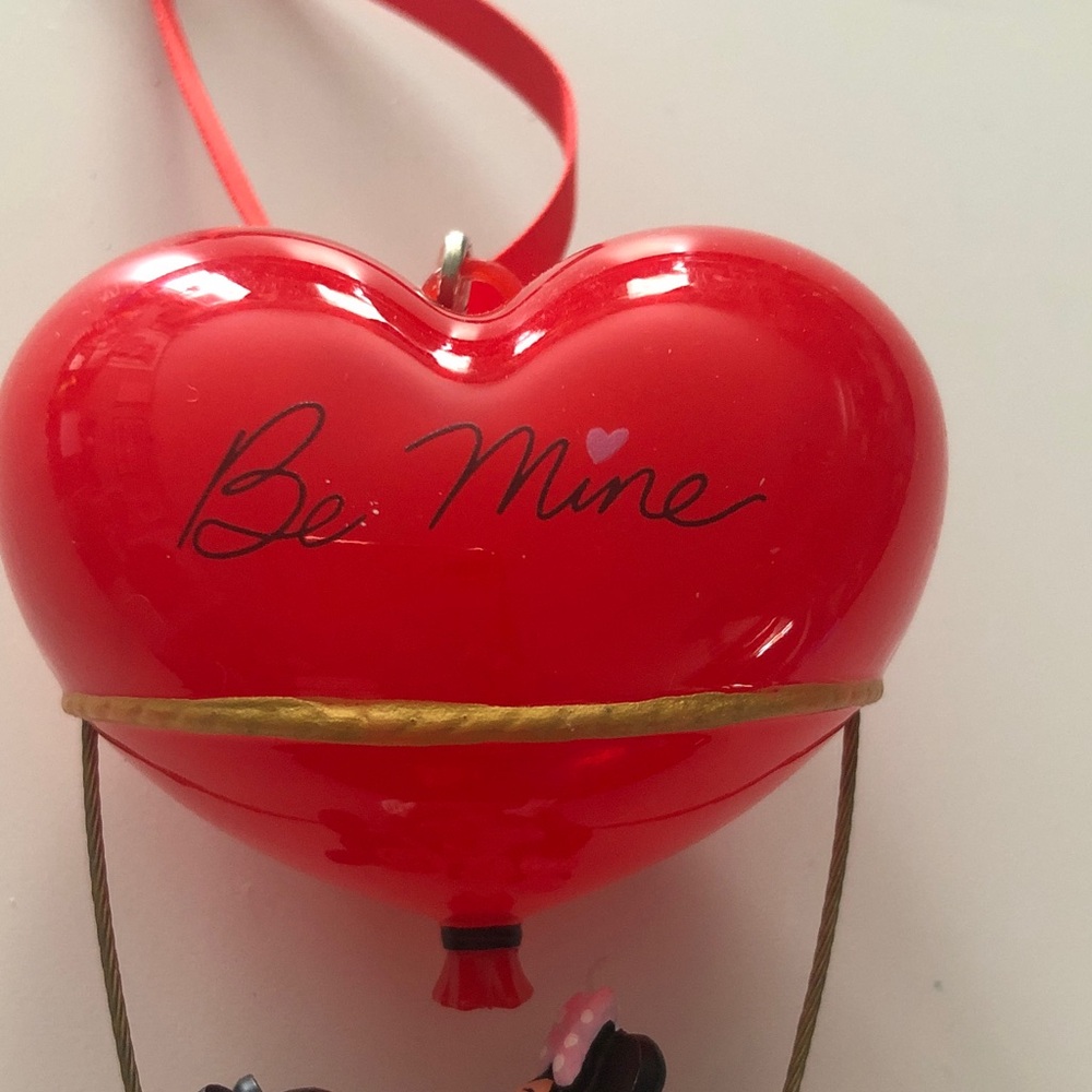 Disney Mickey & Minnie Mouse Kissing in a “Be Mine” Heart Hot Air Balloon - Picture 3 of 7